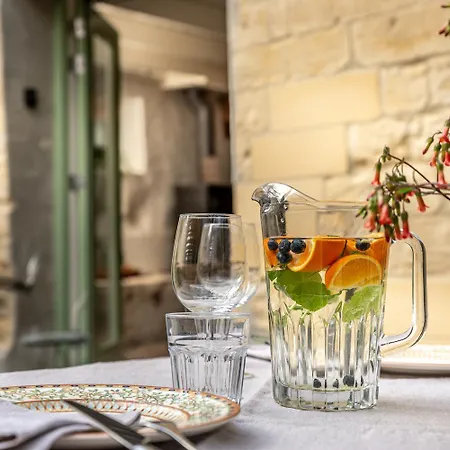 Vakwerkloft Farm stay Valkenburg aan de Geul